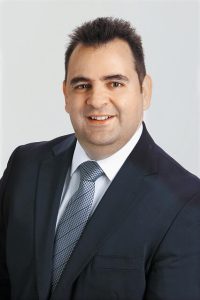 Γεώργιος Κωνσταντινίδης: «Eνας πραγματικός καλλιτέχνης πρέπει πάνω απ’ όλα να είναι άνθρωπος»