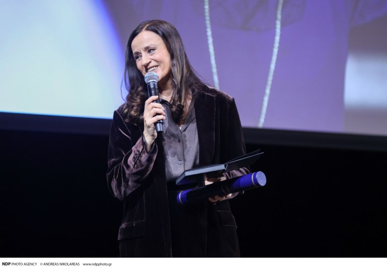 Καρυοφυλλιά Καραμπέτη: «Στα χρόνια της κρίσης αμοιβόμουν με 200 ευρώ για να αντιμετωπίσω την επιβίωση»