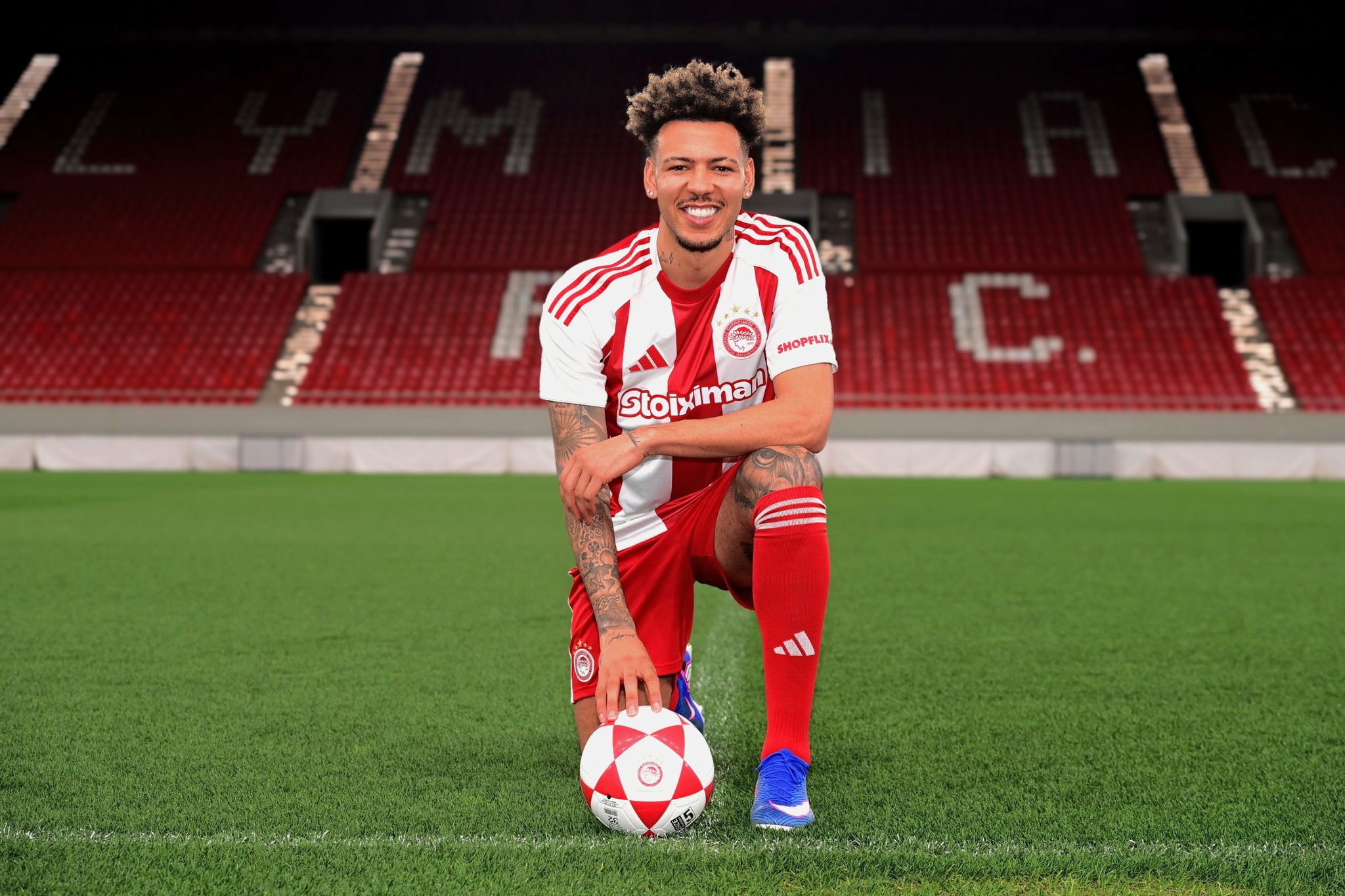 &Sigma;&tau;&omicron;&nu; &Omicron;&lambda;&upsilon;&mu;&pi;&iota;&alpha;&kappa;ό &kappa;&alpha;&iota; &epsilon;&pi;ί&sigma;&eta;&mu;&alpha; &omicron; &Kappa;&lambda;έ&iota;&tau;&omicron;&nu; &ndash; &Omicron;&iota; &pi;&rho;ώ&tau;&epsilon;&sigmaf; &phi;&omega;&tau;&omicron;&gamma;&rho;&alpha;&phi;ί&epsilon;&sigmaf; &tau;&omicron;&upsilon; &Beta;&rho;&alpha;&zeta;&iota;&lambda;&iota;ά&nu;&omicron;&upsilon; &epsilon;&pi;&iota;&theta;&epsilon;&tau;&iota;&kappa;&omicron;ύ &mu;&epsilon; &tau;&eta;&nu; &epsilon;&rho;&upsilon;&theta;&rho;ό&lambda;&epsilon;&upsilon;&kappa;&eta; &phi;&alpha;&nu;έ&lambda;&alpha;