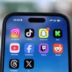 Απαγόρευση social media σε ανήλικους κάτω των 15 ετών: Δέκα χρήσιμες ερωταπαντήσεις – Οι κυρώσεις και το χρονοδιάγραμμα