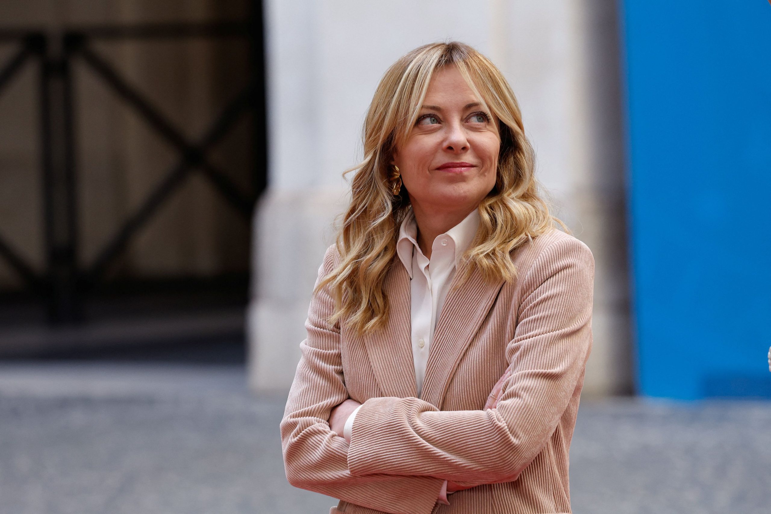 &Mu;&epsilon;&lambda;ό&nu;&iota;: &Sigma;&chi;&epsilon;&delta;&iota;ά&zeta;&epsilon;&iota; &alpha;&upsilon;&sigma;&tau;&eta;&rho;ό&tau;&epsilon;&rho;&alpha; &mu;έ&tau;&rho;&alpha; &gamma;&iota;&alpha; &tau;&omicron; &mu;&epsilon;&tau;&alpha;&nu;&alpha;&sigma;&tau;&epsilon;&upsilon;&tau;&iota;&kappa;ό