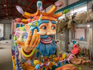 Πατρινό Καρναβάλι 2026: Ο «Διόνυσος»ως βασιλιάς – Θα συμμετάσχουν 19 άρματα και 50.000 καρναβαλιστές