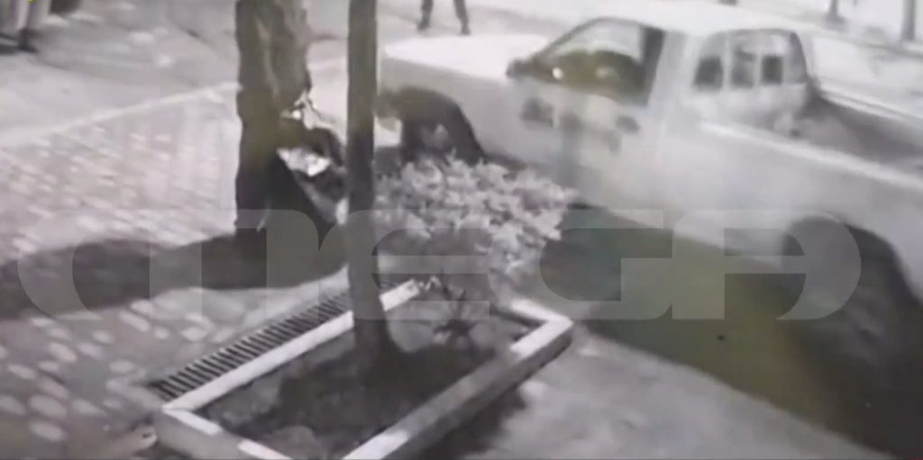 Χτύπημα «αστραπή» τα ξημερώματα: Πώς ρημάξαν κοσμηματοπωλείο στο Αίγιο