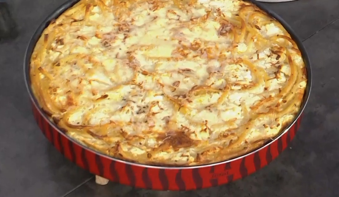 &Eta; &Alpha;&rho;&gamma;&upsilon;&rho;ώ &Mu;&pi;&alpha;&rho;&mu;&pi;&alpha;&rho;ί&gamma;&omicron;&upsilon; &mu;&alpha;&sigmaf; &epsilon;&tau;&omicron;&iota;&mu;ά&zeta;&epsilon;&iota; &alpha;&pi;&omicron;&lambda;&alpha;&upsilon;&sigma;&tau;&iota;&kappa;ή &mu;&alpha;&kappa;&alpha;&rho;&omicron;&nu;ό&pi;&iota;&tau;&alpha; &chi;&omega;&rho;ί&sigmaf; &phi;ύ&lambda;&lambda;&omicron;