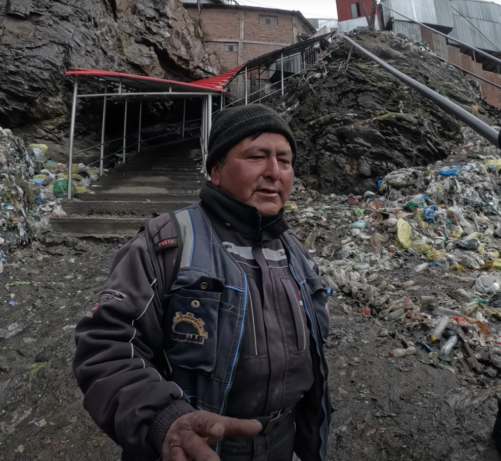 «Κόλαση στα 5.100 μέτρα»: Η πιο επικίνδυνη πόλη στο Περού γεμάτη σκουπίδια, αλκοόλ και βία