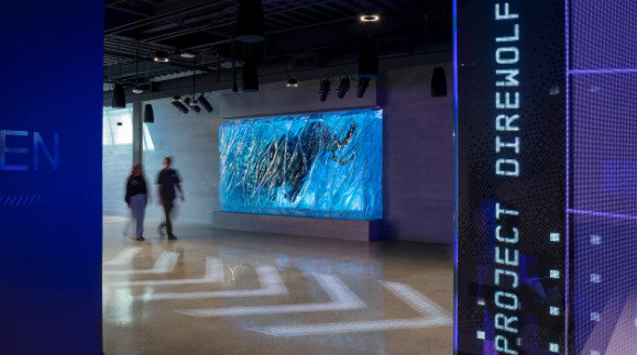 Colossal Biosciences: Η εταιρεία που κάνει το «Jurassic Park» πραγματικότητα στο Ντάλας