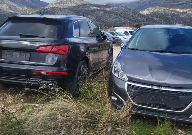 Εξαρθρώθηκε σπείρα που έκλεβε αυτοκίνητα και τα πωλούσε – Λεία που ξεπερνά το 1,5 εκατ. ευρώ (video)