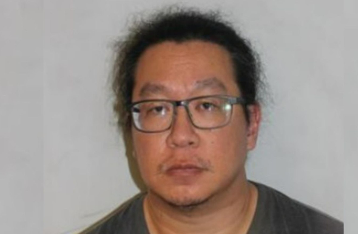 &Phi;&rho;ί&kappa;&eta; &sigma;&tau;&eta; &Beta;&rho;&epsilon;&tau;&alpha;&nu;ί&alpha;: &Upsilon;&pi;ά&lambda;&lambda;&eta;&lambda;&omicron;&sigmaf; &beta;&rho;&epsilon;&phi;&omicron;&nu;&eta;&pi;&iota;&alpha;&kappa;&omicron;ύ &sigma;&tau;&alpha;&theta;&mu;&omicron;ύ &beta;ί&alpha;&zeta;&epsilon; &pi;&alpha;&iota;&delta;&iota;ά &kappa;&alpha;&iota; &epsilon;ί&chi;&epsilon; &pi;ά&nu;&omega; &alpha;&pi;ό 26.000 &phi;&omega;&tau;&omicron;&gamma;&rho;&alpha;&phi;ί&epsilon;&sigmaf; &pi;&omicron;&rho;&nu;&omicron;&gamma;&rho;&alpha;&phi;&iota;&kappa;&omicron;ύ &pi;&epsilon;&rho;&iota;&epsilon;&chi;&omicron;&mu;έ&nu;&omicron;&upsilon;