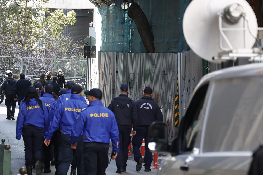 ΑΔΕΔΥ: Ακυρώνεται η στάση εργασίας για τη δίκη της Χρυσής Αυγής