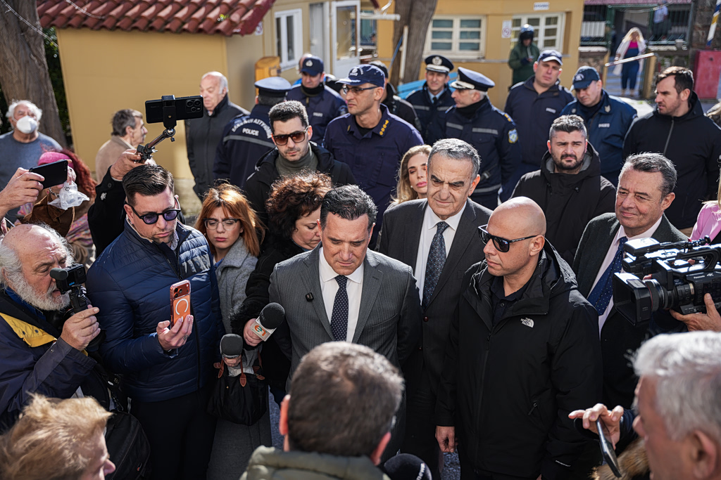 Επικίνδυνες ισορροπίες