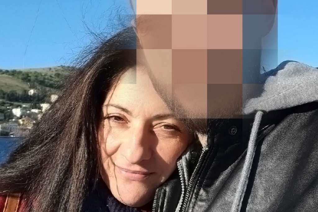 Σπαρακτικές στιγμές στη δίκη για τη δολοφονία της Δώρας στο Αγρίνιο – «Γιατί σκότωσες το παιδί μου;»