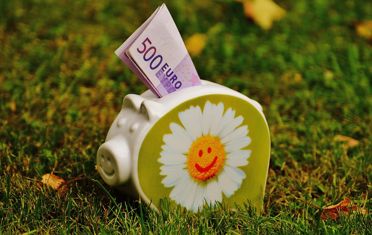 Ό&lambda;&alpha; ό&sigma;&alpha; &pi;&rho;έ&pi;&epsilon;&iota; &nu;&alpha; &xi;έ&rho;&epsilon;&tau;&epsilon; &gamma;&iota;&alpha; &tau;&omicron; &Delta;ώ&rho;&omicron; &Pi;ά&sigma;&chi;&alpha;: &Pi;&omicron;&iota;&omicron;&iota; &tau;&omicron; &delta;&iota;&kappa;&alpha;&iota;&omicron;ύ&nu;&tau;&alpha;&iota; &kappa;&alpha;&iota; &pi;ώ&sigmaf; &upsilon;&pi;&omicron;&lambda;&omicron;&gamma;ί&zeta;&epsilon;&tau;&alpha;&iota;