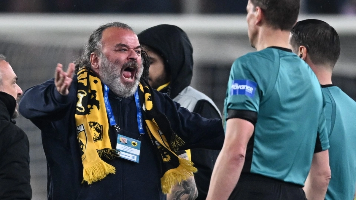 &Alpha;&pi;&alpha;&rho;ά&delta;&epsilon;&kappa;&tau;&epsilon;&sigmaf; &sigma;&kappa;&eta;&nu;έ&sigmaf; &sigma;&tau;&eta;&nu; Allwyn Arena: &Epsilon;&pi;ί&theta;&epsilon;&sigma;&eta; &Eta;&lambda;&iota;ό&pi;&omicron;&upsilon;&lambda;&omicron;&upsilon; &sigma;&tau;&omicron;&nu; &Mu;ά&kappa;&epsilon;&lambda;&iota; &mu;&epsilon;&tau;ά &tau;&omicron; &tau;έ&lambda;&omicron;&sigmaf; &tau;&omicron;&upsilon; &alpha;&gamma;ώ&nu;&alpha;