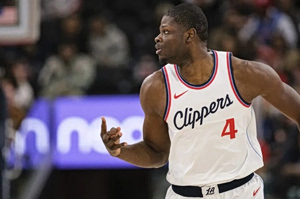 NBA: Δεκαήμερο συμβόλαιο στη Γιούτα για τον Μο Μπάμπα