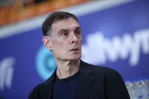 Μπαρτζώκας: «Η προπόνηση θα δείξει άμα αγωνιστούν Τζόουνς – Μιλουτίνοφ»