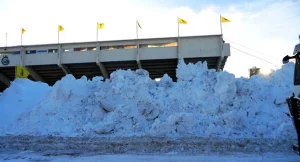 Μάχη με τα χιόνια στο Μπόντο: 80 τόνοι απομακρύνθηκαν πριν την Ίντερ
