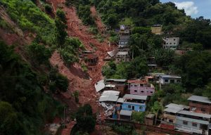 Βραζιλία: Στους 46 οι νεκροί από τις κατολισθήσεις, σβήνουν οι ελπίδες για τους 21 αγνοούμενους