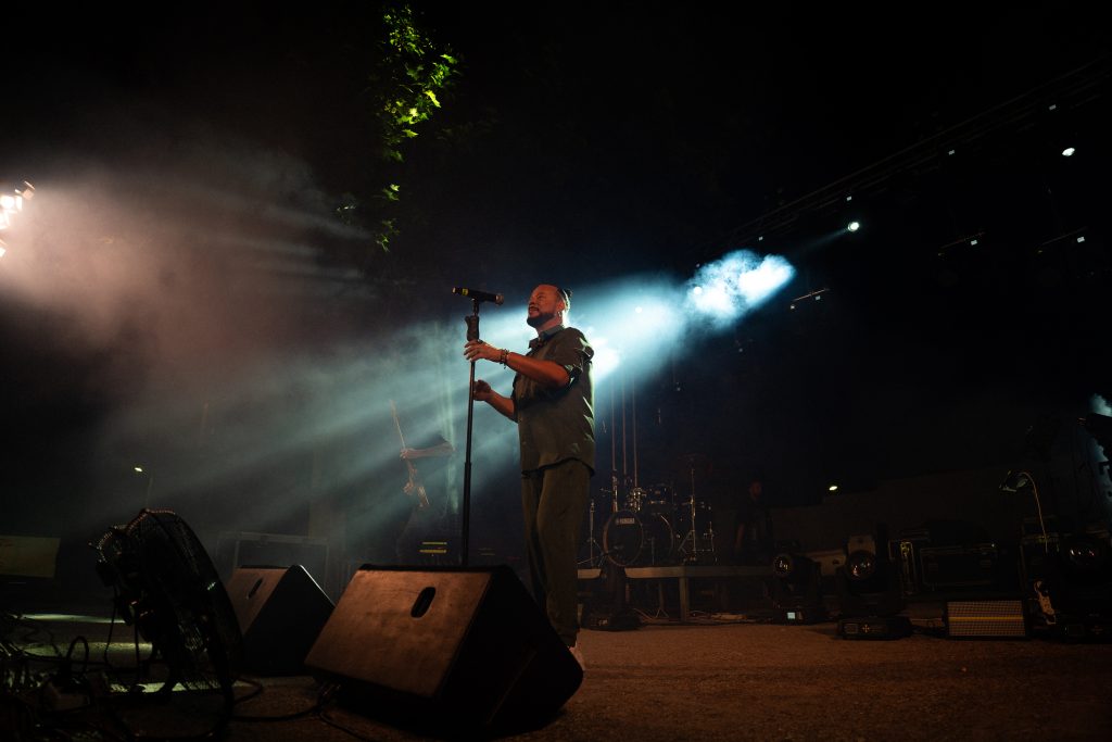 Η συγκλονιστική εξομολόγηση του Χρήστου Δάντη: Μεγάλωσα με μία μάνα η οποία έχει φάει αρκετό ξύλο και είναι ό,τι χειρότερο