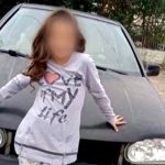 Λύγισαν στη δίκη για την δολοφονία και τον βιασμό της 11χρονης οι γονείς της: «Φώναζε “μαμά, μπαμπά” όταν την έσερνε στο χωράφι»