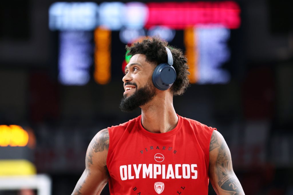 Χωρίς Ντόρσεϊ και με… ενδεκάδα κόντρα στον Ηρακλή ο Ολυμπιακός