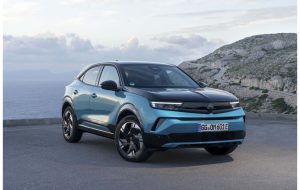 Opel: Δεύτερη σε πωλήσεις στα ηλεκτρικά στην Ελλάδα