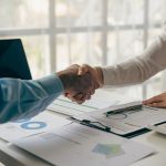 «Ανάρπαστες» οι άνεργες γυναίκες: Χιλιάδες αιτήματα από επιχειρήσεις για δουλειά – Αυτοί είναι οι μισθοί