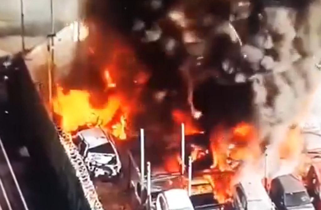 Χιλή: Τουλάχιστον τρεις νεκροί και 10 τραυματίες από έκρηξη στο Σαντιάγο