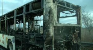 Φωτιά σε λεωφορείο του ΚΤΕΛ στη Σίνδο – Καλά στην υγεία τους οι επιβάτες