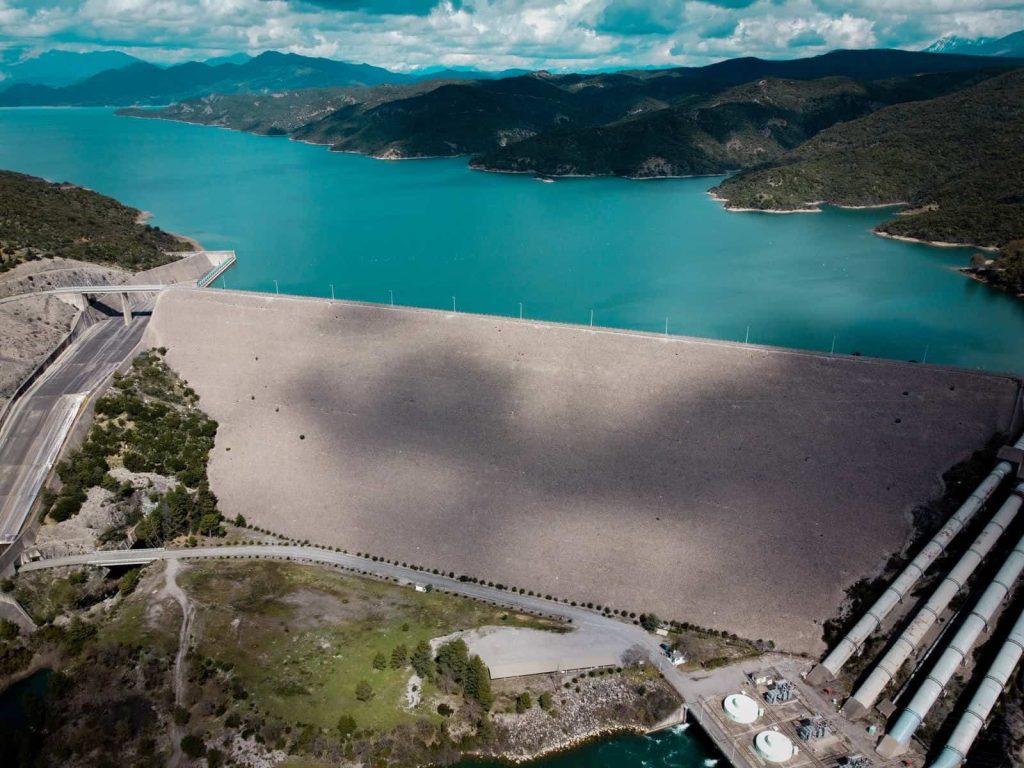 ΄Ηχησε το 112 στην Αιτωλοακαρνανία – Υπερχείλισε το φράγμα του Στράτου