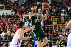 Επεσε στην παγίδα