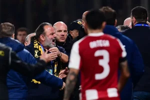 Ολυμπιακός για Ηλιόπουλο: «Επιτέθηκε στον διαιτητή μέσα στον αγωνιστικό χώρο, επιτέθηκε φραστικά ακόμη και στον Μεντιλίμπαρ»