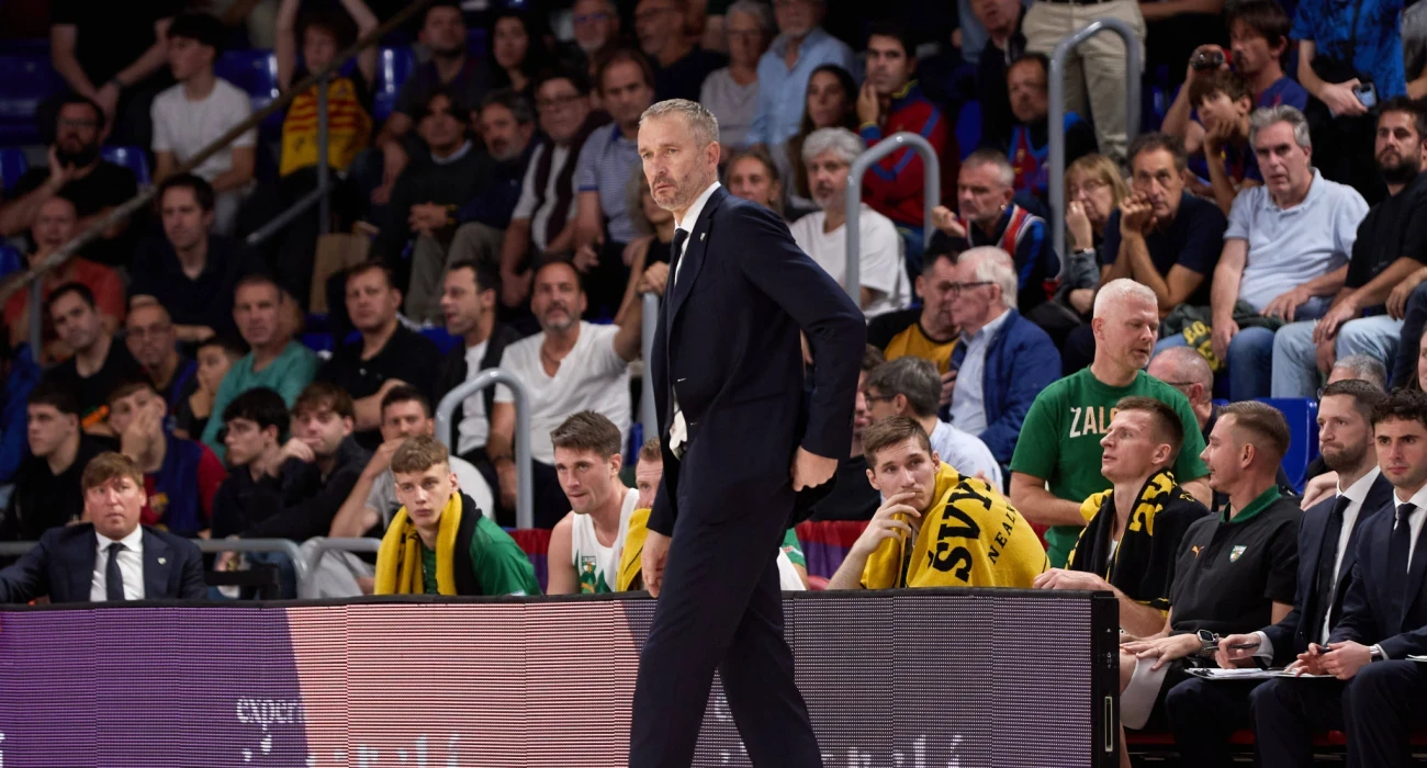 &Mu;&alpha;&sigma;&iota;&omicron;ύ&lambda;&iota;&sigmaf;: &laquo;Ή&tau;&alpha;&nu; &mu;&iota;&alpha; &tau;&epsilon;&rho;ά&sigma;&tau;&iota;&alpha; &nu;ί&kappa;&eta; &alpha;&pi;έ&nu;&alpha;&nu;&tau;&iota; &sigma;&epsilon; &mu;&iota;&alpha; &omicron;&mu;ά&delta;&alpha; &pi;&omicron;&upsilon; έ&chi;&epsilon;&iota; &tau;&alpha; &pi;ά&nu;&tau;&alpha;&raquo;