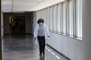 Σε κρίσιμη κατάσταση νοσηλεύεται βρέφος με μηνιγγίτιδα: Η έκκληση της μητέρας για μία προσευχή…