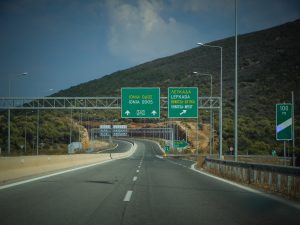 Ιόνια Οδός: Κλειστή στο ύψος της Συκούλας λόγω κατολίσθησης – Εκτροπή κυκλοφορίας από την παλιά Εθνική Οδό (βίντεο)