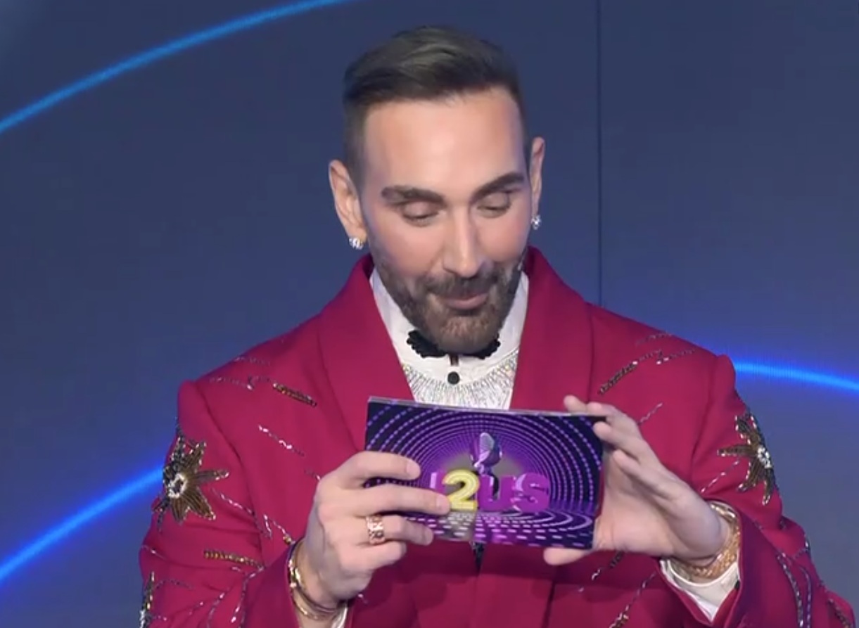 J2US &eta; &epsilon;&pi;&iota;&sigma;&tau;&rho;&omicron;&phi;ή: &Tau;&iota; &xi;&epsilon;&chi;&omega;&rho;ί&sigma;&alpha;&mu;&epsilon;, &omicron;&iota; &sigma;&upsilon;&nu;&delta;έ&sigma;&epsilon;&iota;&sigmaf; &mu;&epsilon; &tau;&eta;&nu; &Delta;έ&sigma;&pi;&omicron;&iota;&nu;&alpha; &Beta;&alpha;&nu;&delta;ή &kappa;&alpha;&iota; &tau;&omicron;&nu; &Alpha;&nu;&tau;ώ&nu;&eta; &Rho;έ&mu;&omicron;, &tau;&alpha; &zeta;&epsilon;&upsilon;&gamma;ά&rho;&iota;&alpha; &kappa;&alpha;&iota; &eta; &tau;&eta;&lambda;&epsilon;&theta;έ&alpha;&sigma;&eta;