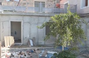 Μετέφερε τον νεκρό αδελφό του σε άλλο σημείο για να μην αποκαλυφθεί το εργατικό δυστύχημα