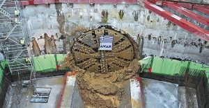 Προς τον Σταθμό Δικαστήρια ο «μετροπόντικας» της γραμμής 4 – Πέρασε την Κυψέλη