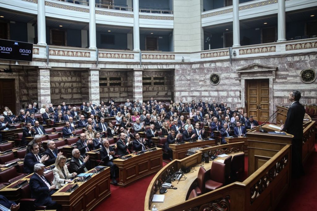 Πόσα λεφτά θα πάρουν τα κόμματα για το 2026
