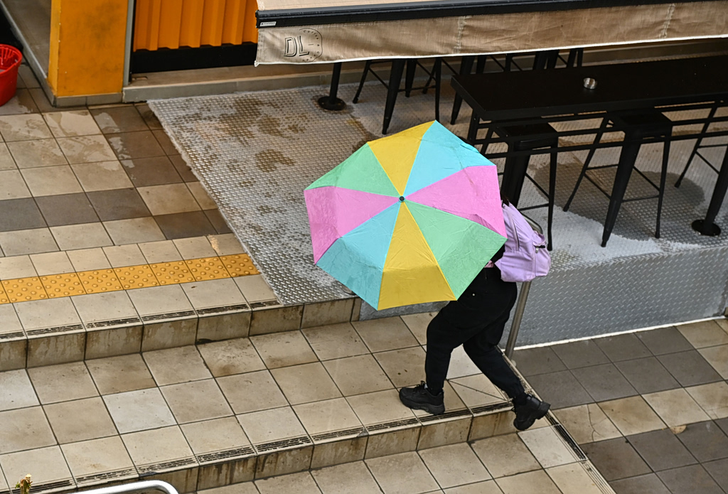 Καιρός: Με βροχές η έξοδος του Φλεβάρη, με ήλιο η είσοδος του Μάρτη