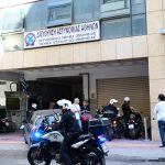 Υπόθεση ομαδικού βιασμού 19χρονης στο Α.Τ. Ομονοίας: «Όταν ζητούσα βοήθεια ο ένας ξεκίνησε να με φιλά στο λαιμό»