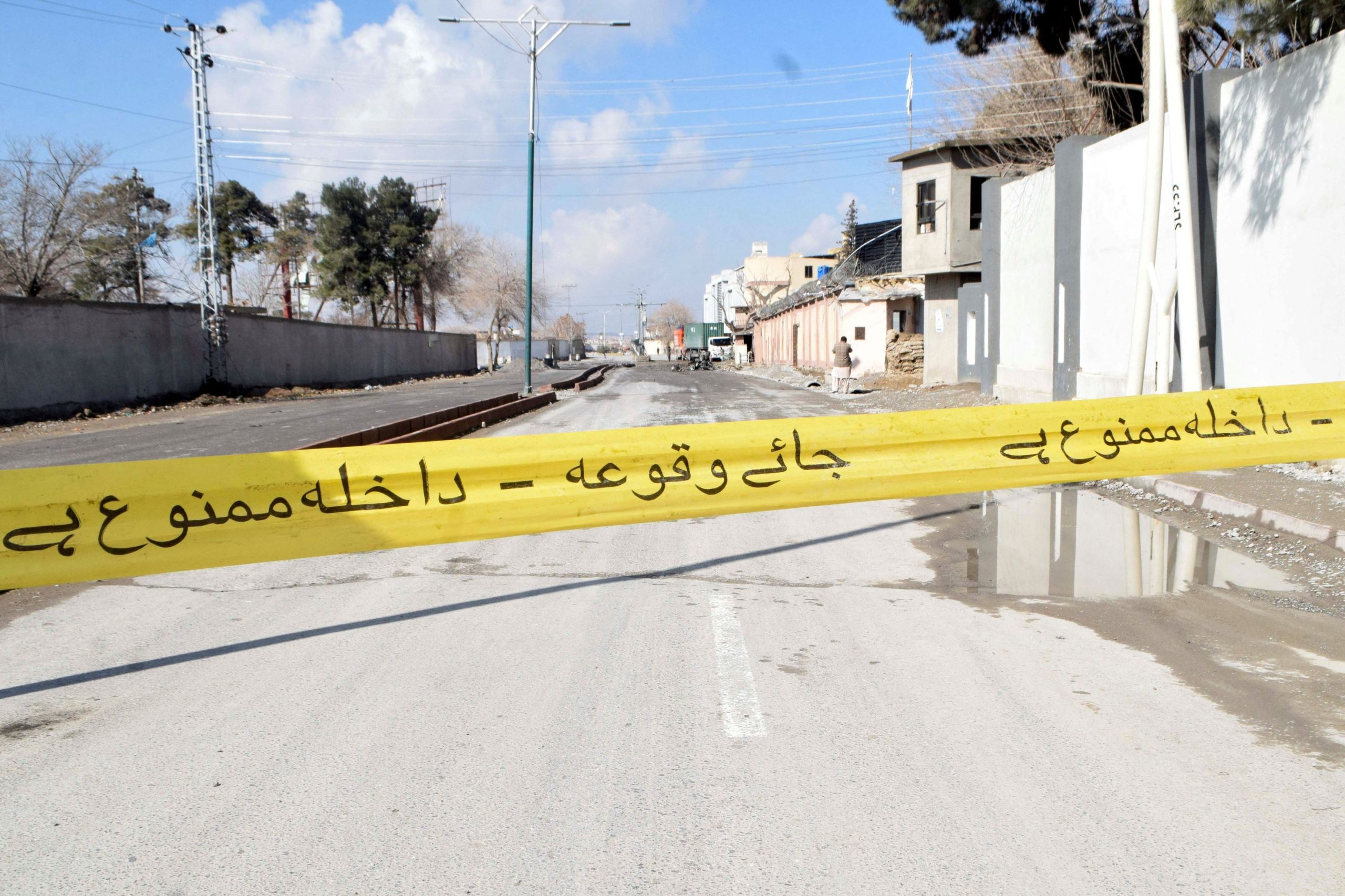 &Mu;&alpha;&kappa;&epsilon;&lambda;&epsilon;&iota;ό &sigma;&tau;&omicron; &Iota;&sigma;&lambda;&alpha;&mu;&alpha;&mu;&pi;ά&nu;&tau;: &Mu;&epsilon;&gamma;ά&lambda;&eta; έ&kappa;&rho;&eta;&xi;&eta; &sigma;&epsilon; &tau;έ&mu;&epsilon;&nu;&omicron;&sigmaf; &kappa;&alpha;&tau;ά &tau;&eta;&nu; &delta;&iota;ά&rho;&kappa;&epsilon;&iota;&alpha; &pi;&rho;&omicron;&sigma;&epsilon;&upsilon;&chi;ή&sigmaf; &mu;&epsilon; 15 &nu;&epsilon;&kappa;&rho;&omicron;ύ&sigmaf; &kappa;&alpha;&iota; &tau;&rho;&alpha;&upsilon;&mu;&alpha;&tau;ί&epsilon;&sigmaf;