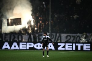 Για τ’ αδέλφια που χαθήκανε νωρίς…