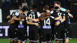 Έχει στήσει… τοίχος ο «Δικέφαλος του Βορρά» και αρνείται να δεχτεί γκολ σε ντέρμπι από τον Δεκέμβριο!