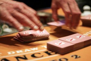 Φυλακή έως 10 χρόνια  και βαριές «καμπάνες» για παράνομο τζόγο