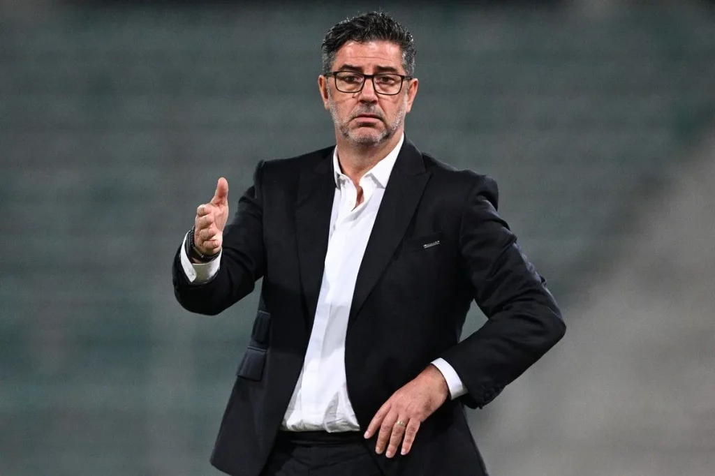 Απρόσμενη ομάδα – σταθμός για τον Ρουί Βιτόρια