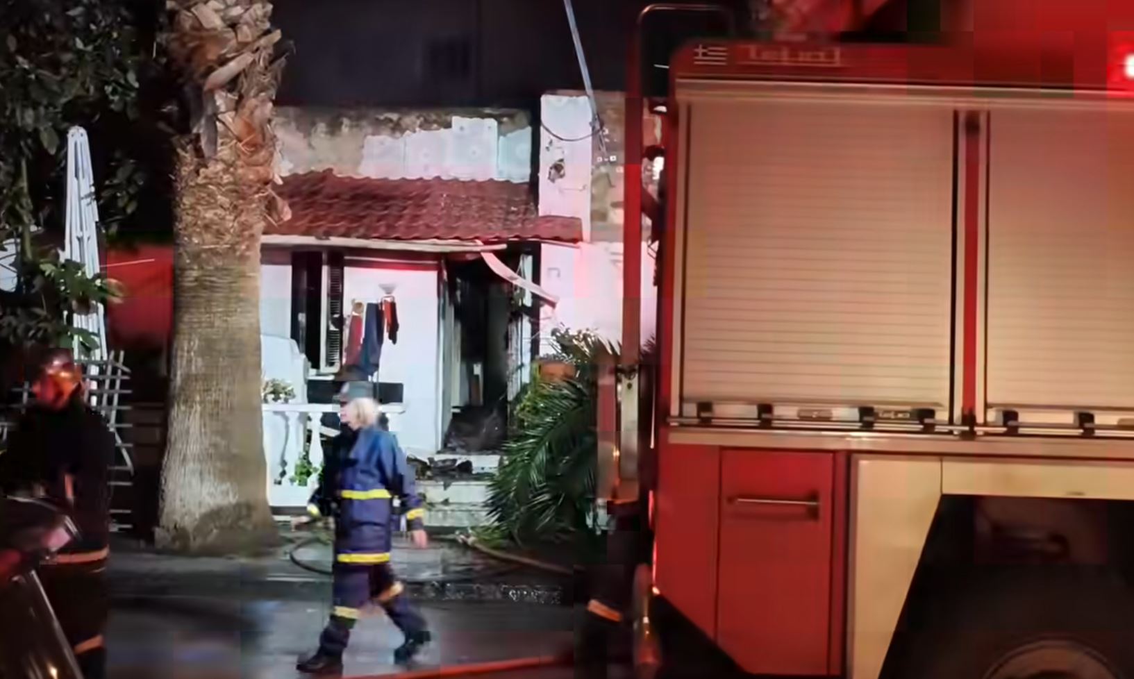 &Phi;&omega;&tau;&iota;ά &sigma;&tau;&omicron; &Beta;ό&lambda;&omicron;: &Alpha;&pi;ό &theta;&alpha;ύ&mu;&alpha; &sigma;ώ&theta;&eta;&kappa;&epsilon; &eta;&lambda;&iota;&kappa;&iota;&omega;&mu;έ&nu;&eta;