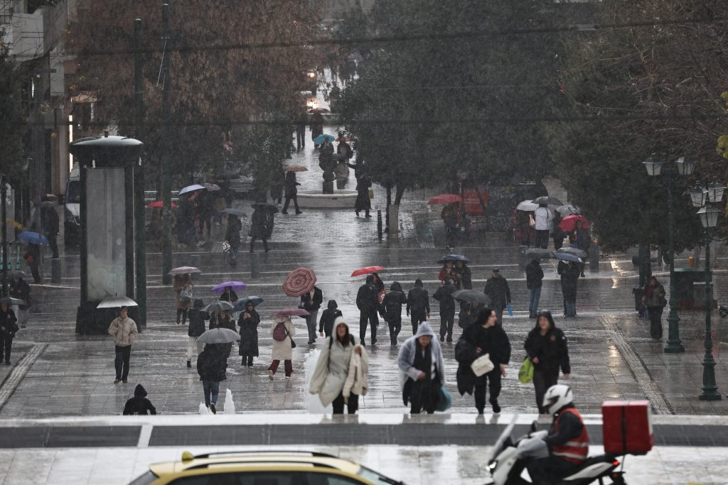 Πότε σταματούν οι βροχές – Θερμοκρασίες άνοιξης το Σαββατοκύριακο