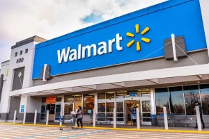 Wallmart: Έσπασε το φράγμα του 1 τρισεκατομμυρίου δολαρίων