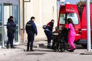 Πρωτόκολλο διαχείριση κρίσης για την τραγωδία στη Χίο: Μεταβαίνουν 4 ιατροδικαστές – «Λύγισαν» οι γιατροί στο τοπικό νοσοκομείο