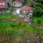 Κακοκαιρία: Εκκενώθηκαν δύο οικισμοί στον Ταΰγετο – Μεγάλη κατολίσθηση στο Μαζαράκι Ηλείας, αγωνία για τους κατοίκους